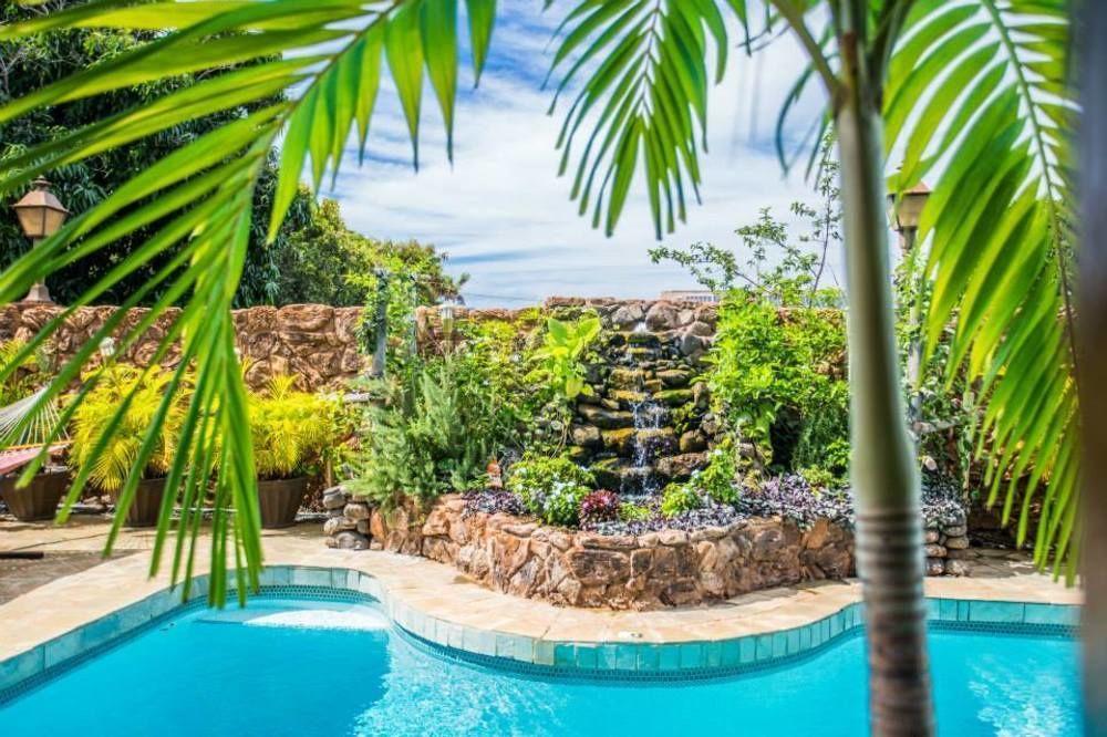 House Of Fountains Bed and Breakfast Lahaina Exterior foto
